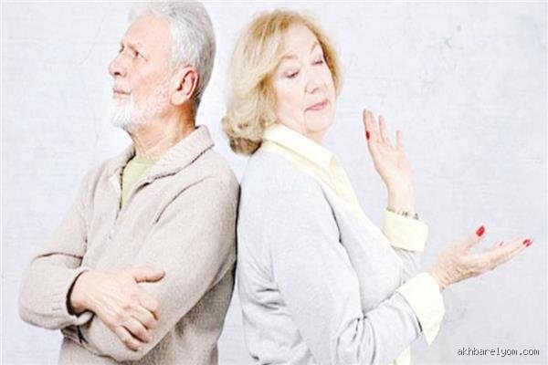 ما مدى شيوع الطلاق بعد سن السبعين؟