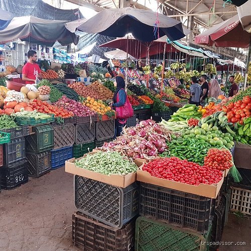 هل أغادير مكان جيد للتسوق؟ دليل صريح من قلب عاصمة سوس
