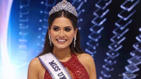 من هي ملكة جمال الكون حالياً؟ رحلة التاج من نيروبي إلى مكسيكو سيتي