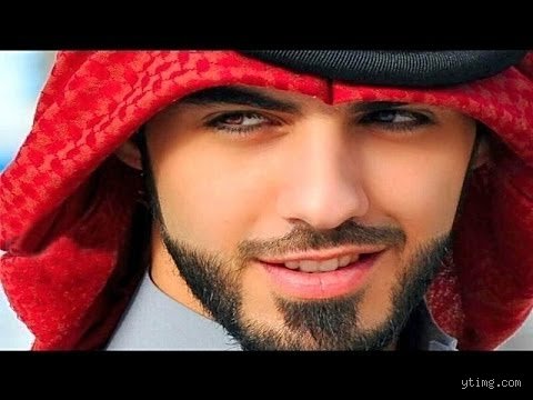أين يعيش أوسم الرجال في العالم؟