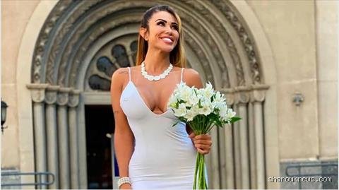 ماذا حدث للمرأة التي تزوجت نفسها؟ رحلة البحث عن الذات خلف العناوين البراقة