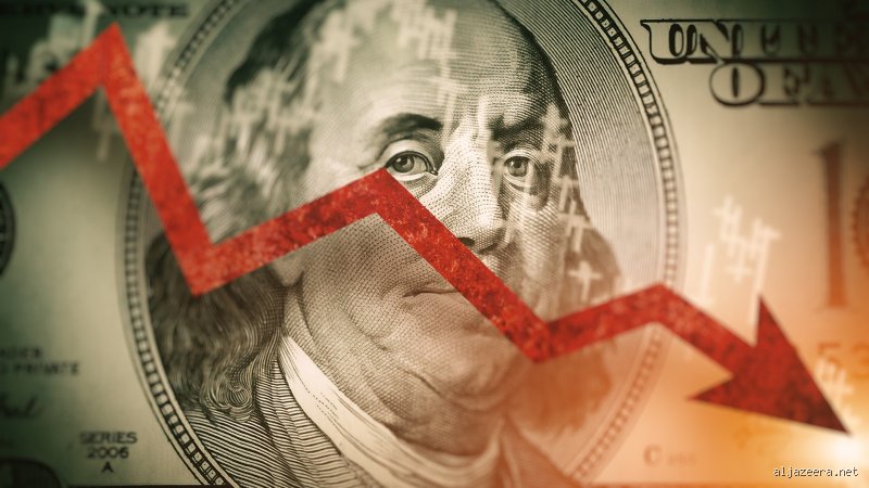 كيف يمكن جني المال في حال انهيار الدولار الأمريكي؟ سيناريوهات البقاء والتحوط الأكبر