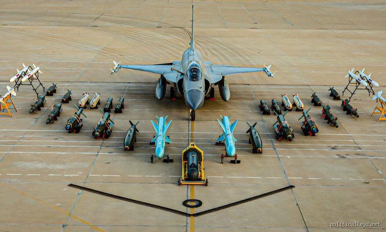 كم سعر طائرة JF 17 الرعد؟ تكلفة المقاتلة التي قلبت موازين القوى