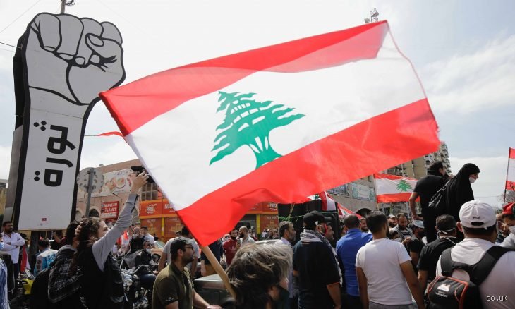 أسباب انهيار الاقتصاد: دراسة تحليلية في جذور الأزمات المالية (الجزء الأول)