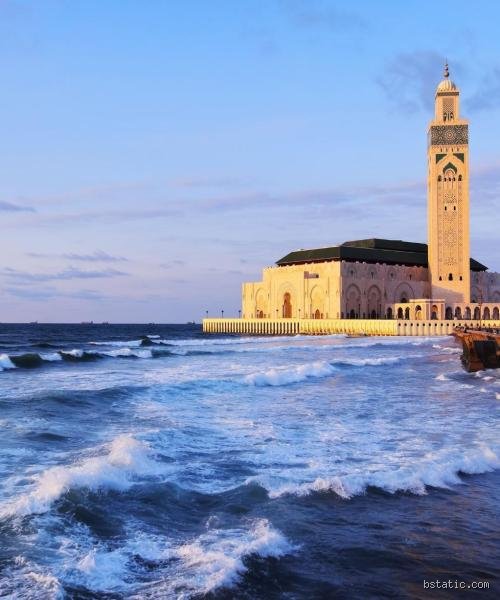 كم ساعة بين المغرب والجزائر بالطائرة؟ دليل الطيران والمسافات الحقيقية