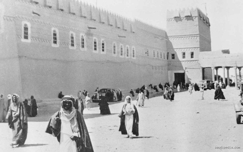 ماذا كانت المملكة العربية السعودية قبل تأسيسها؟ تفكيك الجغرافيا والرمال