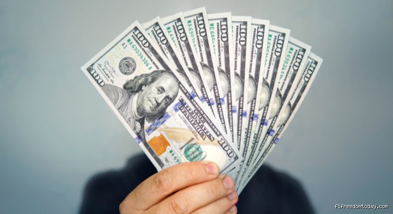 كيف استثمر مبلغ 1000 دولار بطريقة ذكية تصنع فارقاً حقيقياً؟