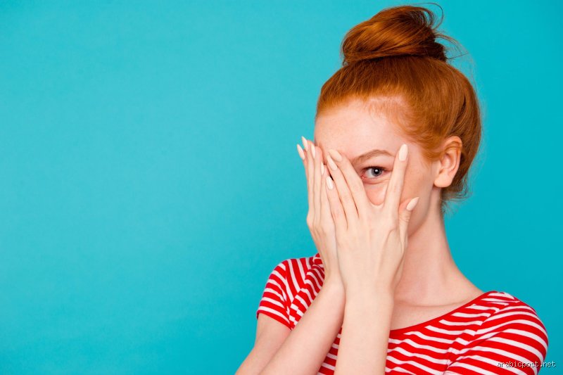 كيف تصف شعورك باحمرار الوجه؟ رحلة في أعماق الدم الساخن