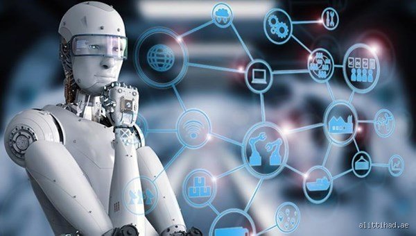 كيف ستكون الحياة في عام 2035؟ ملامح الغد بين الطموح والواقع الإلكتروني