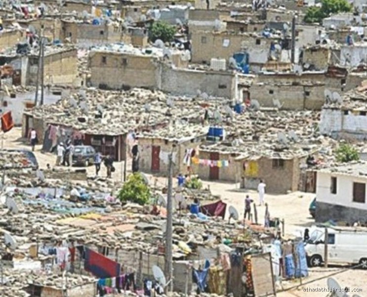 لماذا لا تزال الجزائر فقيرة؟ فك شفرة المفارقة بين الثروة الهائلة والواقع المرير
