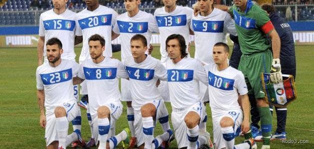 ما هو أعظم منتخب في التاريخ؟