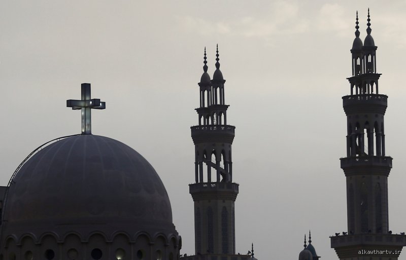 ما هو الدين الرئيسي في مصر؟ رحلة في وجدان المحروسة بين المآذن والكنائس