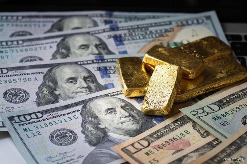 ماذا لو استثمرت 1000 دولار في الذهب قبل 10 سنوات؟ إليك الحسابات الحقيقية