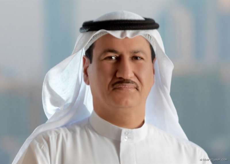 من هو الملياردير الإماراتي؟ تشريح لثروة لا تنام بين رمال الصحراء وناطحات السحاب