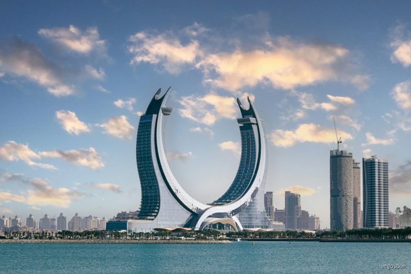 هل السفر إلى الدوحة آمن؟ الحقيقة وراء بريق ناطحات السحاب في قطر
