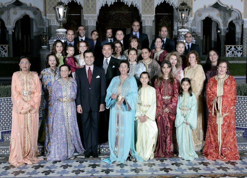هل العائلة المالكة المغربية عربية؟ تفكيك شفرة النسب والتاريخ في بلاد المغرب